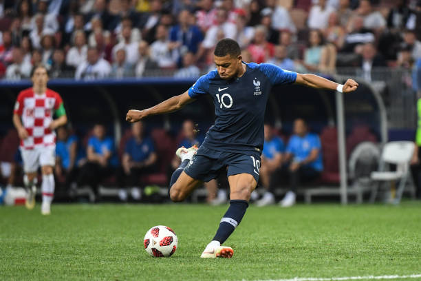 员至一线队 员至一线队