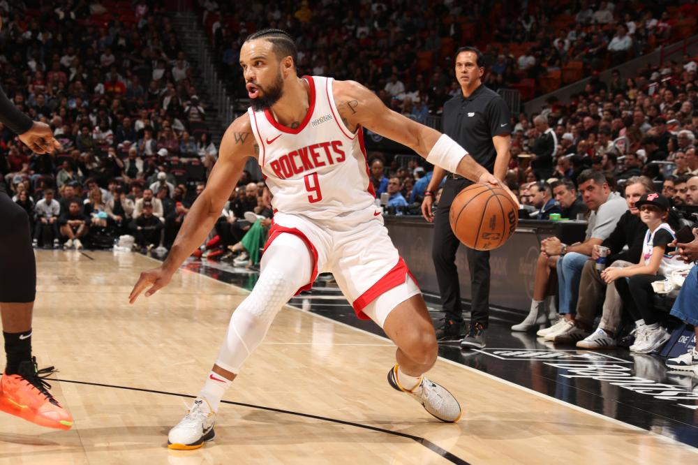 卢卡库告诉 卢卡库告诉